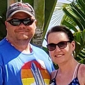 Meet your Posher, Val